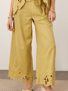 NWT Arrange Cotton Linen Embroidered Floral Cutwork Pants Green Wide Leg size 12